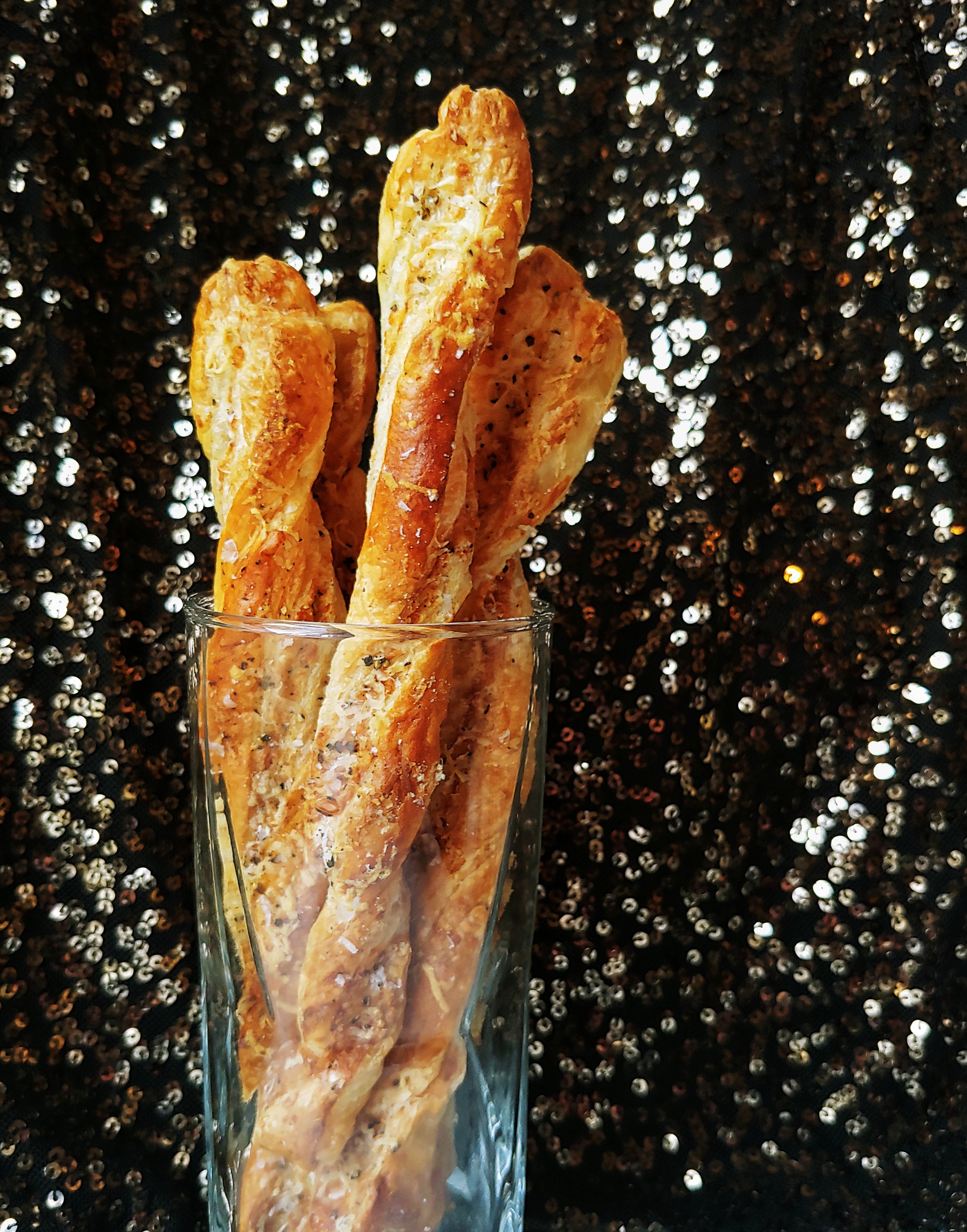 Cacio e Pepe Cheese Straws
 &ndash; Spicewalla