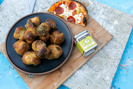 Garlic & Herb Knots? More Like Garlic Knock-outs!