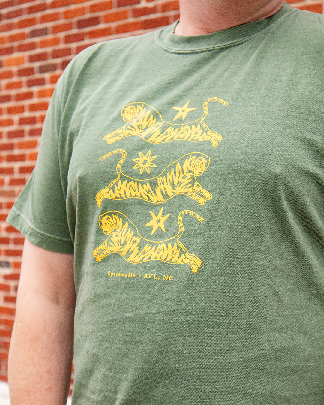 Spicewalla T-Shirt in Olive